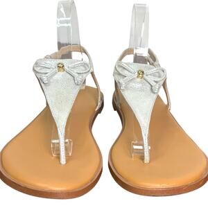 Cole Haan Findra Thong Sandals Women 10 Silver Metallic Leather Minimalist Chic